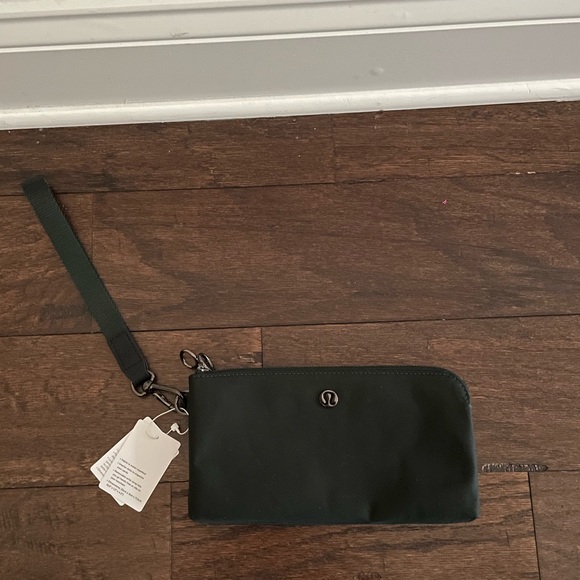 Lululemon🍋Now And Always Pouch - Picture 6 of 11